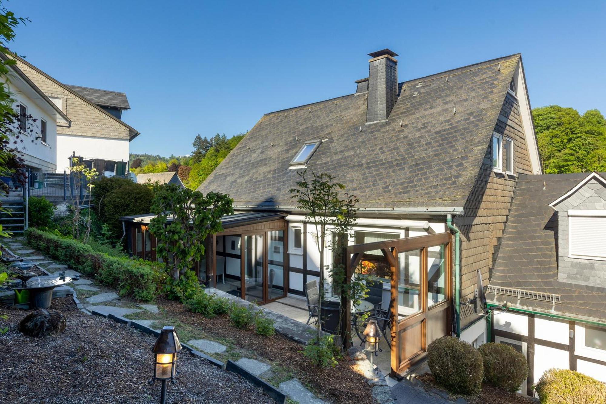 Ferienwohnung Am Huegel Schmallenberg Buitenkant foto